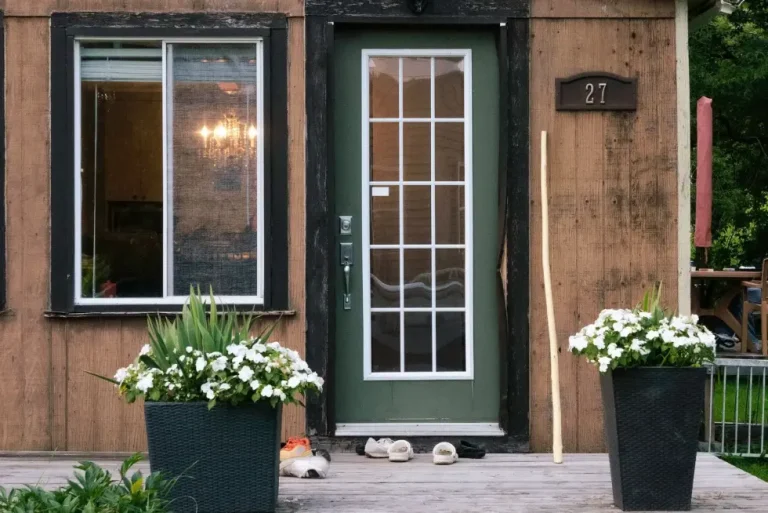 uPVC door won't open – front door and window of a house in Hastings, what to do next when the door is jammed or locked, Locksmith Hastings guide